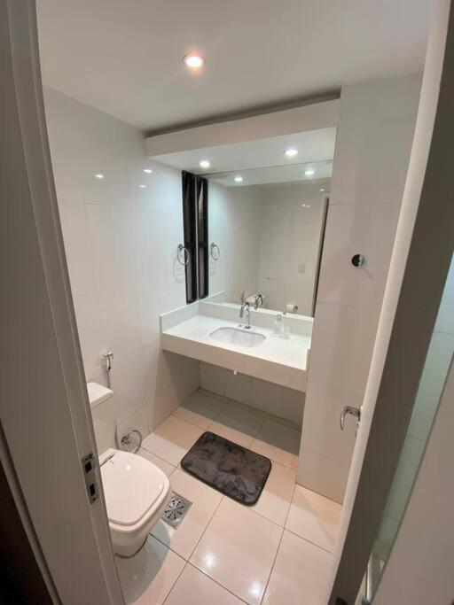 Apartamento 4qtos - Debrucado Sobre O Mar Río de Janeiro